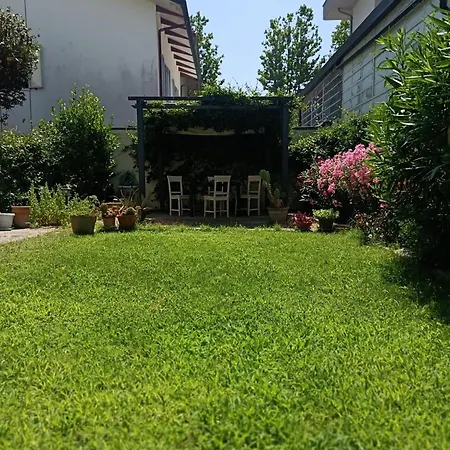 Διαμέρισμα Avela 6 - Giardino E Mare - Vacanze Sul Serio Ρίμινι
