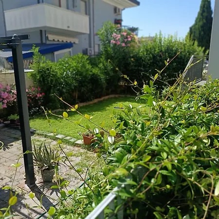 Διαμέρισμα Avela 6 - Giardino E Mare - Vacanze Sul Serio
